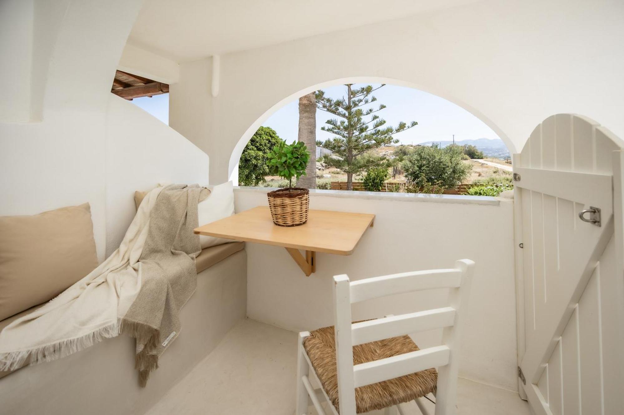 Thea Suites Naxos Агиос-Прокопиос Экстерьер фото